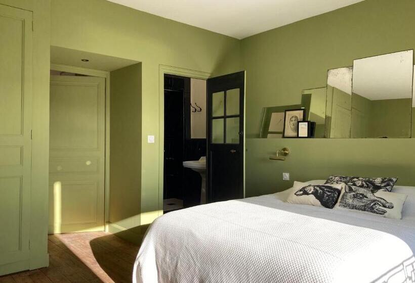 פנסיון Au Petit Thouars