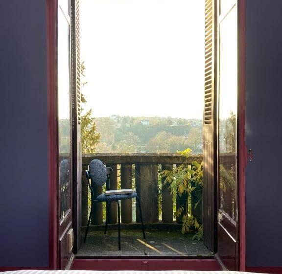 פנסיון Au Petit Thouars