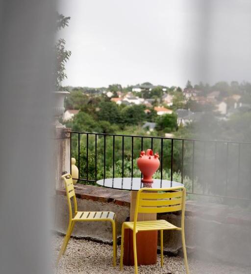 פנסיון Au Petit Thouars