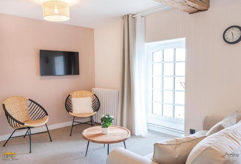 ペンション Château D Hermival