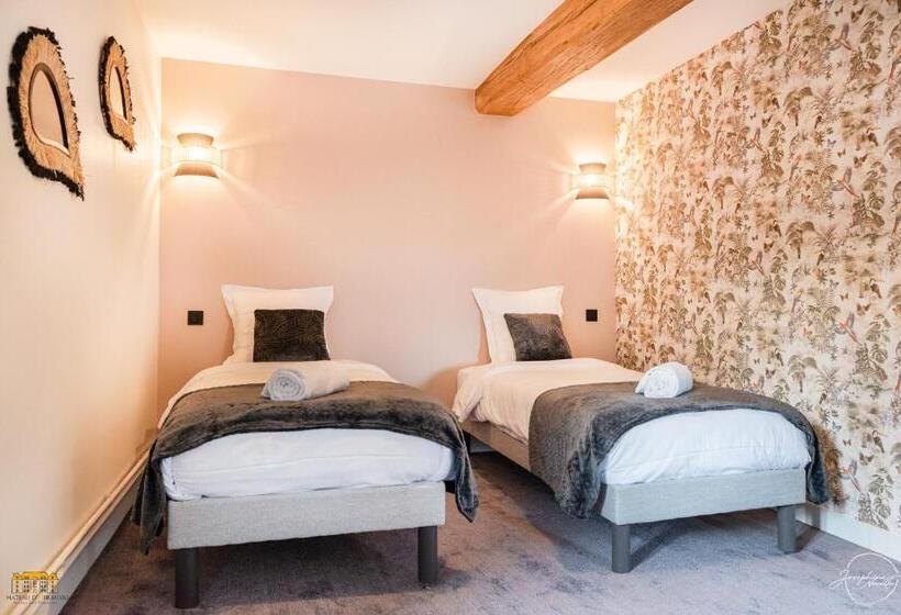 ペンション Château D Hermival