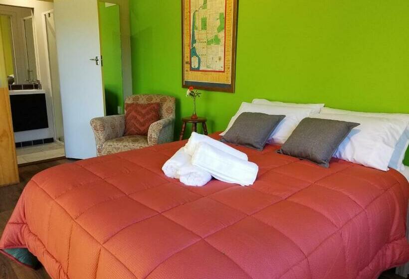 پانسیون City Central Apartment – Modern, Private & Quiet