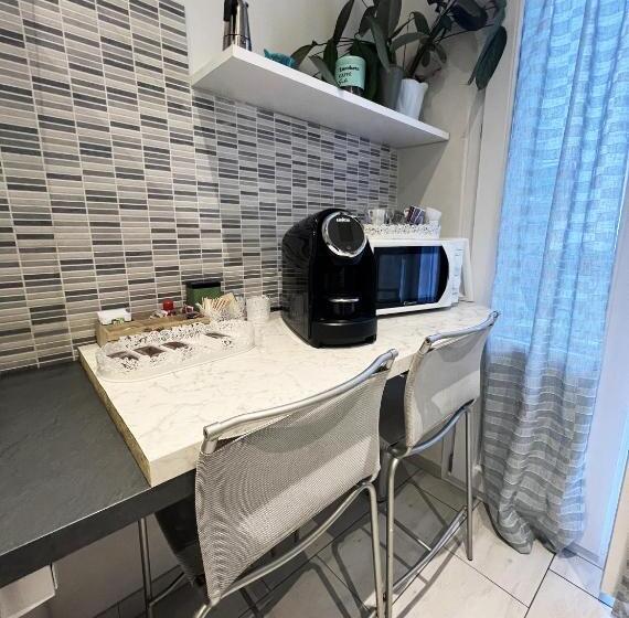 پانسیون Easyrooms One