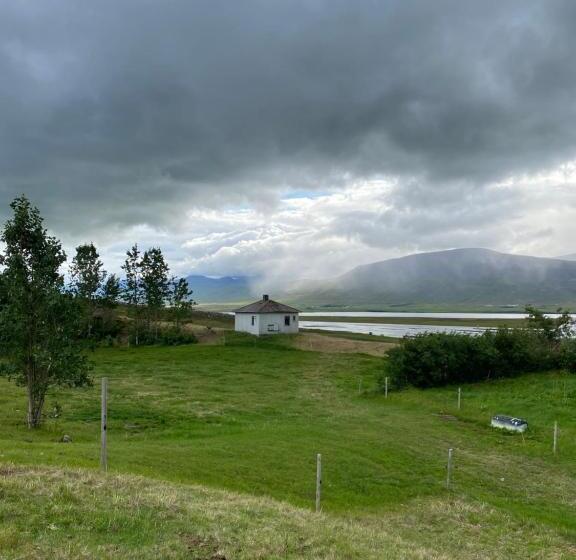 پانسیون Helluland Guesthouse