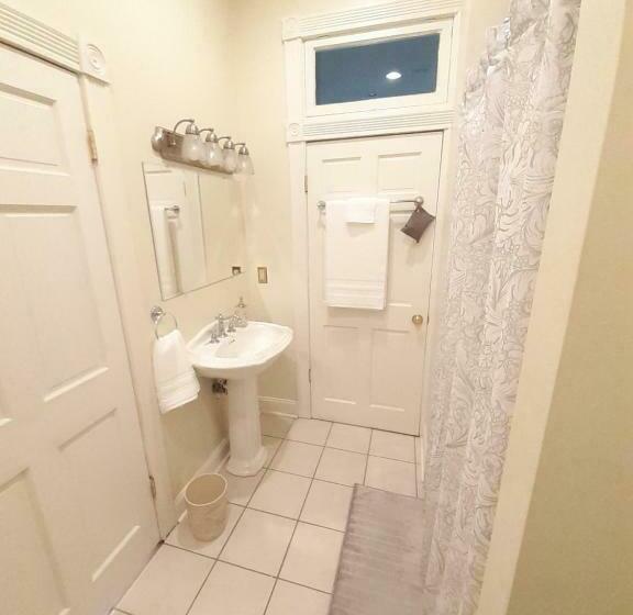 بنسيون Queens Chamber W King Heavenly Bed At Nottingham Place In Wise