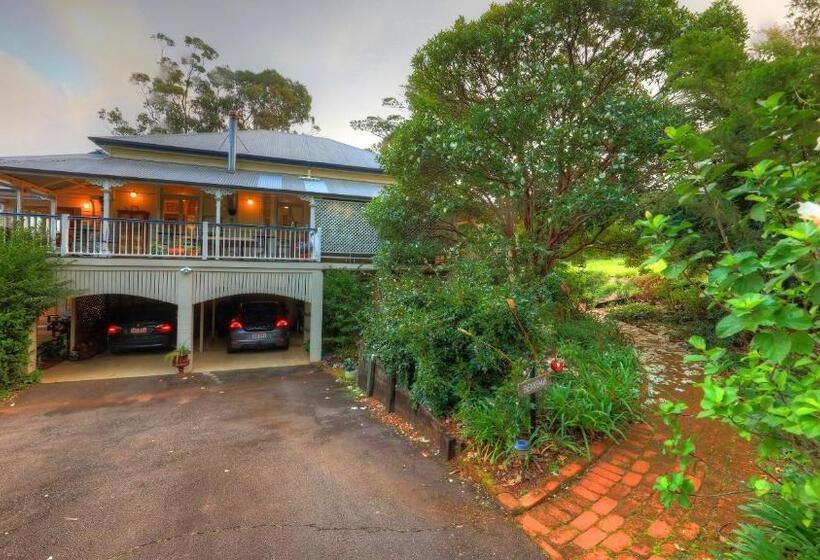 펜션 Mitta Glen Guesthouse