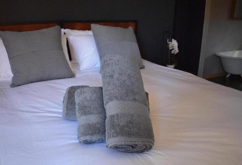 بنسيون Nooitgedacht Town Lodge