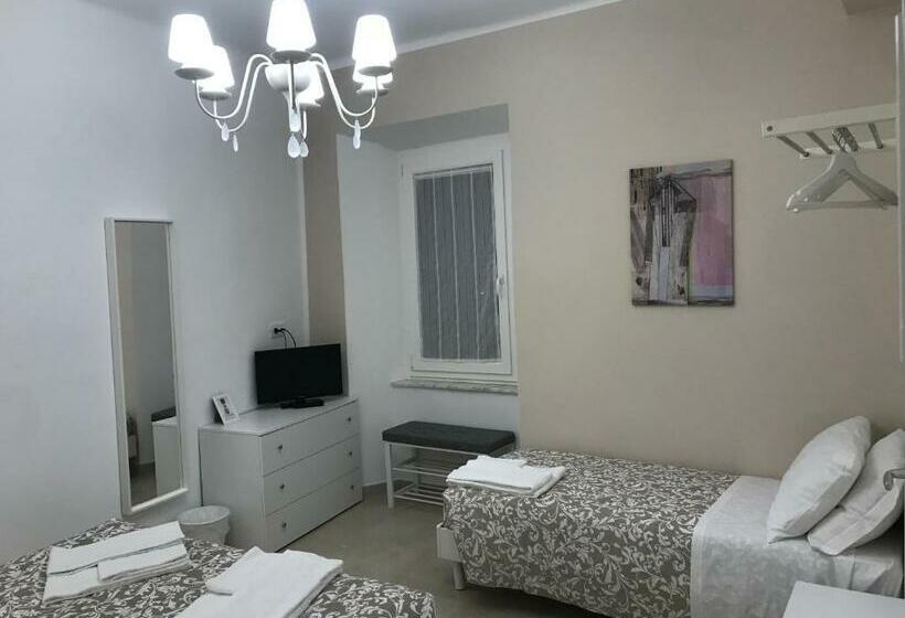 פנסיון Residenza Aurea