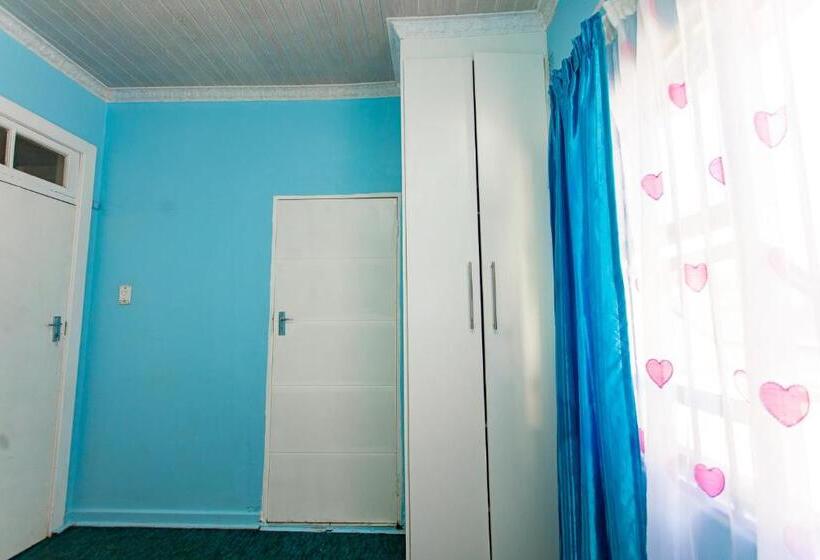 膳宿费 The Hide On Kilburn