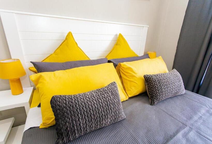 膳宿费 The Hide On Kilburn