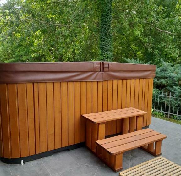 بنسيون Vendégház A Csabay Kúriához