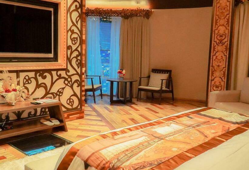 Rancho Bernardo Luxury Villas And Resort