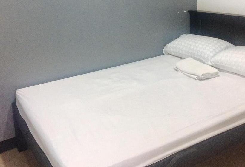 Reddoorz At S B Lodge Taguig