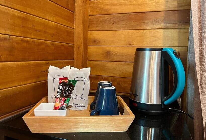 Sirilagoona Home Resort