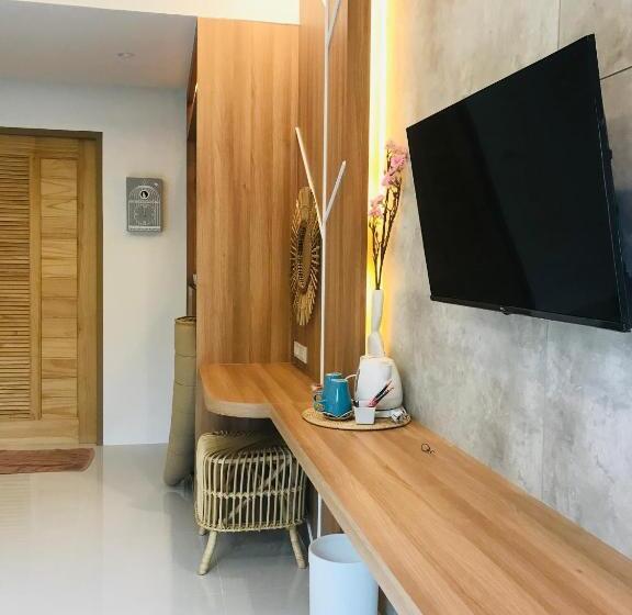 Sirilagoona Home Resort