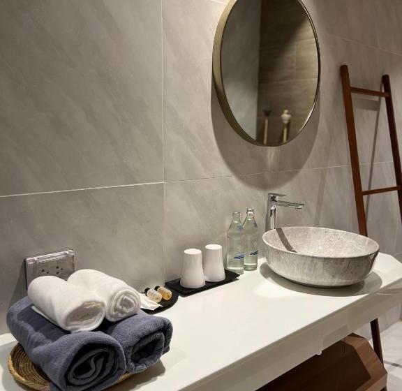 Sirilagoona Home Resort