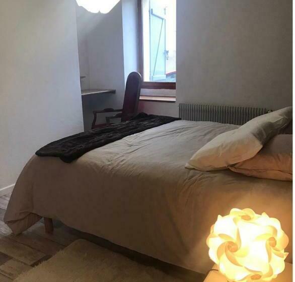 مبيت وإفطار Chambres D Hôtes   Piscine   Wifi   Les Hauts D Eleisa