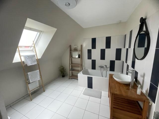 Bed and Breakfast Idéal 24h Voiture, Moto, Camion