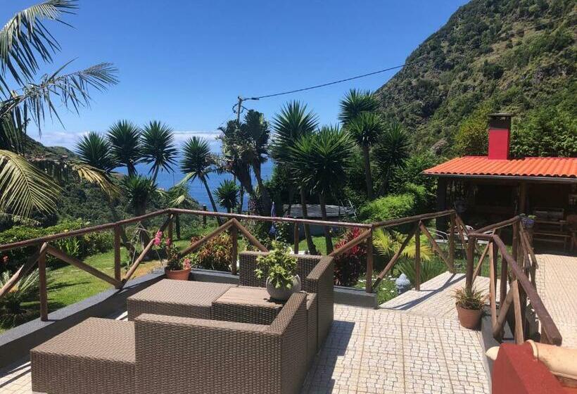 住宿加早餐  Maderedocevida