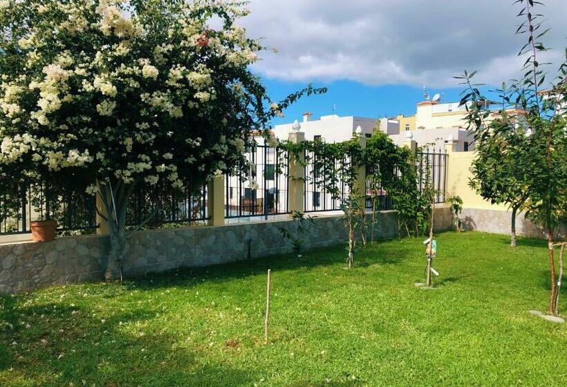 ベッドアンドブレックファースト Villa 8 Islas