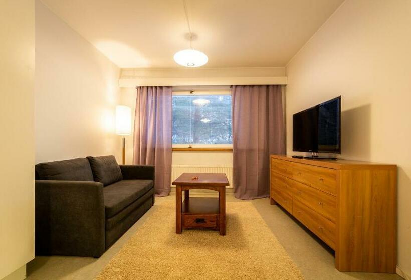 Kulkuri Hostellit Hämeenlinna