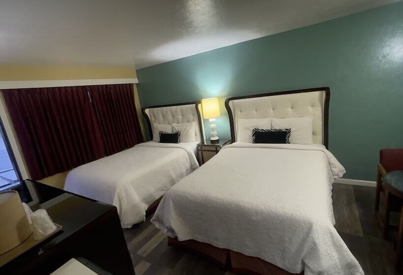 هتل American Inn