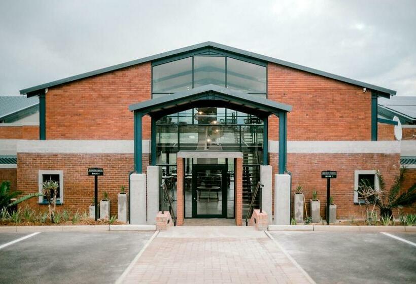 בית מלון כפרי Dragonview Lodge