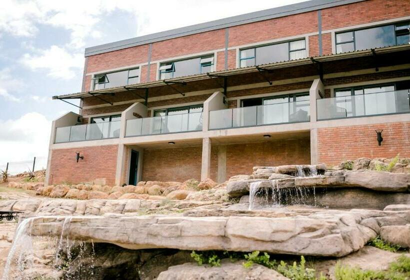 בית מלון כפרי Dragonview Lodge