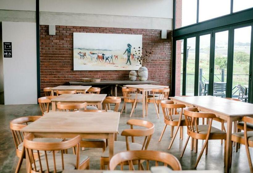 בית מלון כפרי Dragonview Lodge