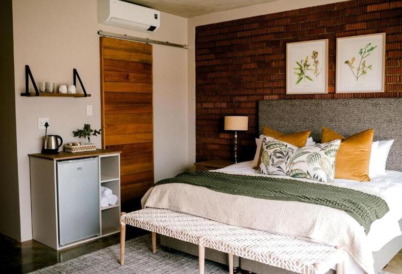 בית מלון כפרי Dragonview Lodge