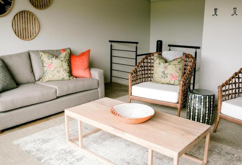 בית מלון כפרי Dragonview Lodge