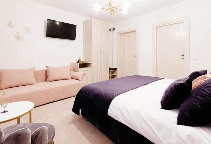 בית מלון כפרי Liane Boutique