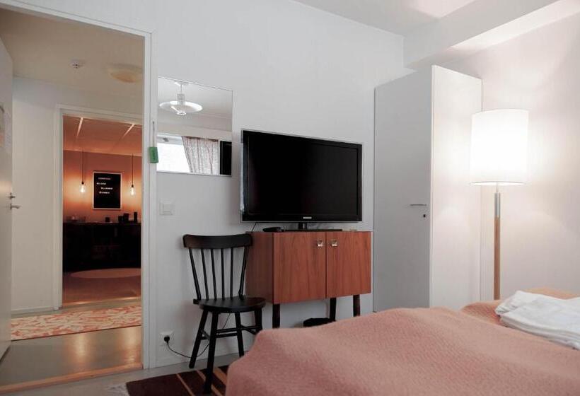 Kulkuri Hostellit Hämeenlinna