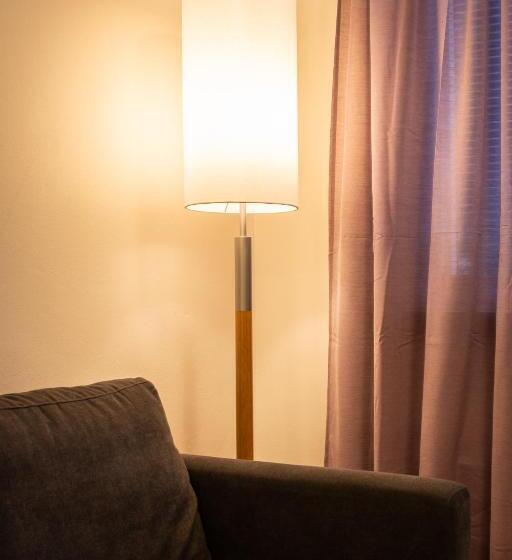 Kulkuri Hostellit Hämeenlinna