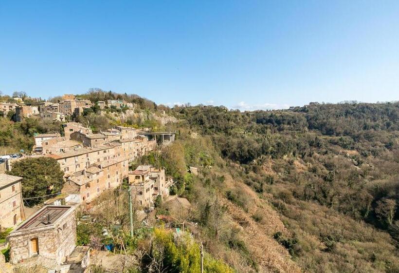 פנסיון Opera Suites   Il Sentiero Della Felicità