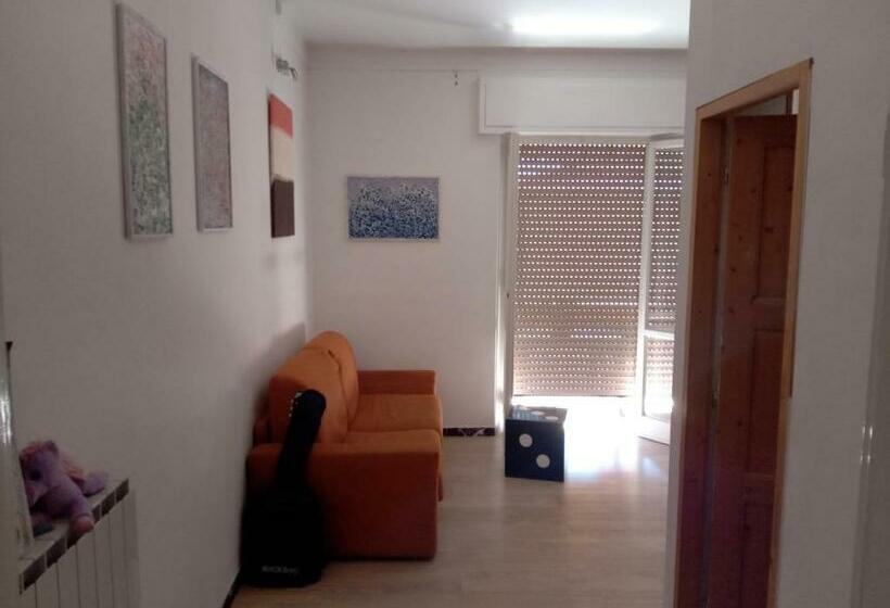 Пансион Pippo House Scandicci