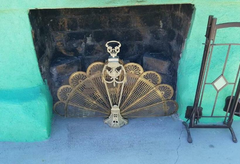 펜션 Smitty S Hideaway