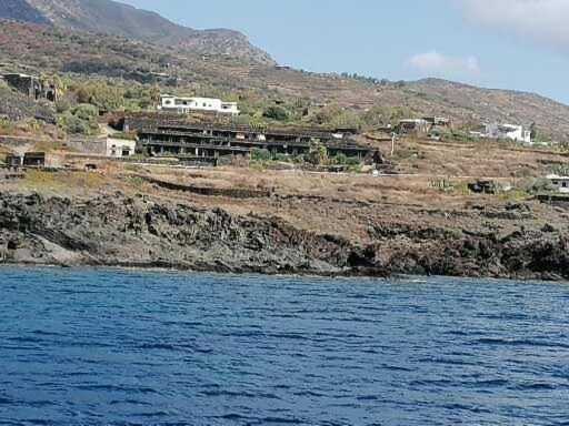 Perla Nera I Dammusi Di Scauri