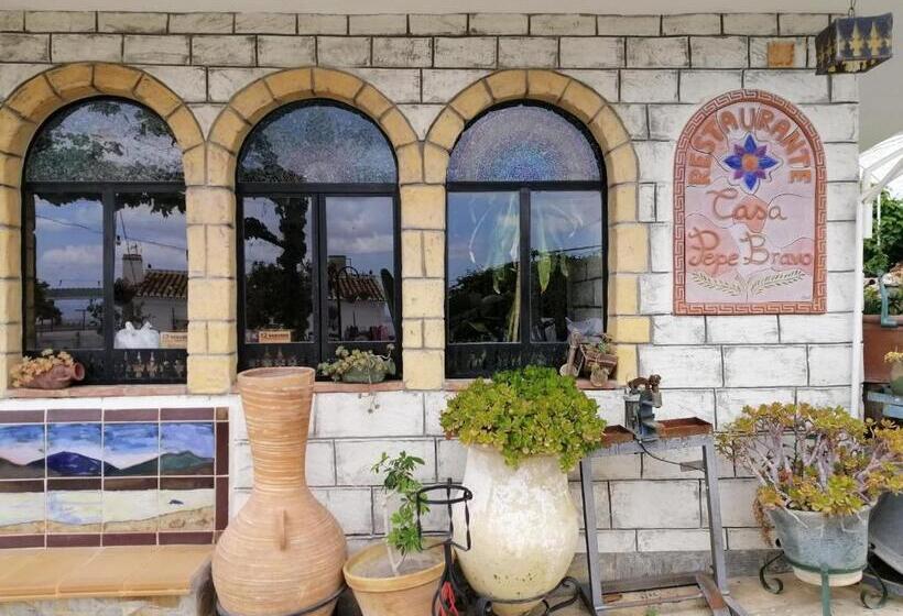 مبيت وإفطار Casa Proyecto Pepe Bravo   Arte De Manos Y Corazón