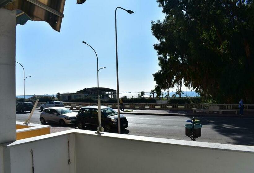 ベッドアンドブレックファースト In Riva Al Mare