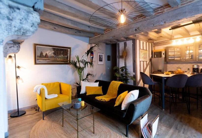 住宿加早餐  La Tour Aux Grains Chambres Autonomes