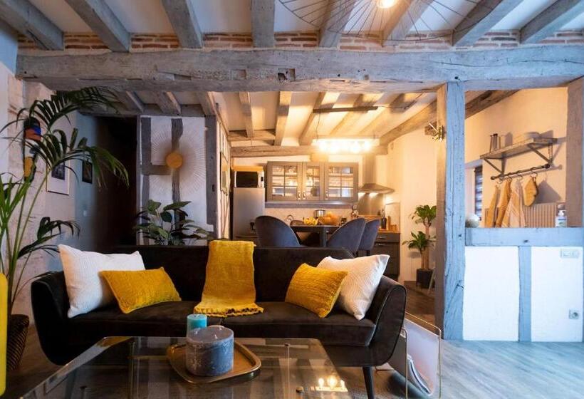 住宿加早餐  La Tour Aux Grains Chambres Autonomes