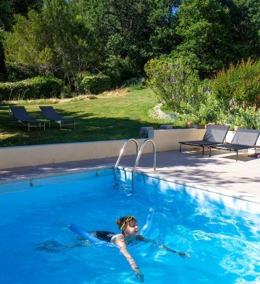 민박 Le Clos Des Chênes