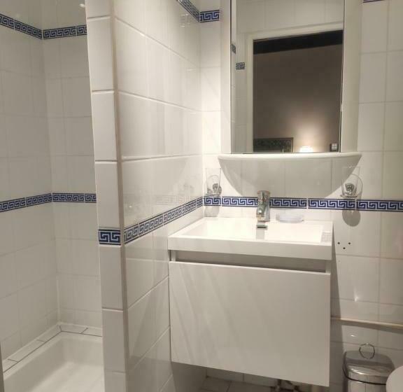 ベッドアンドブレックファースト Les Chambres De La Caussade