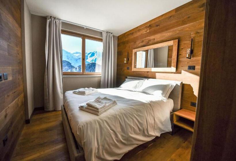 Chalet Everest   Luxury Apartments