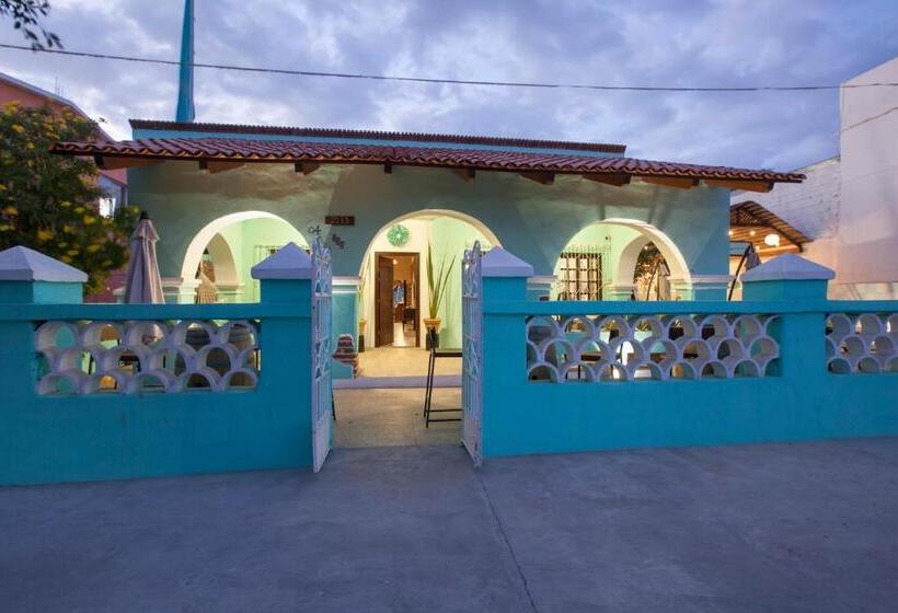 בית מלון כפרי Aquamarina