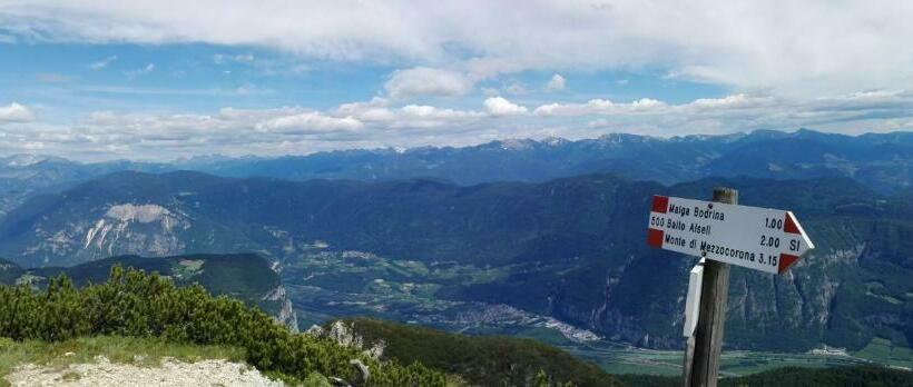 בית מלון כפרי Buchholz