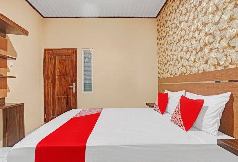 בית מלון כפרי Oyo 90399 Box House