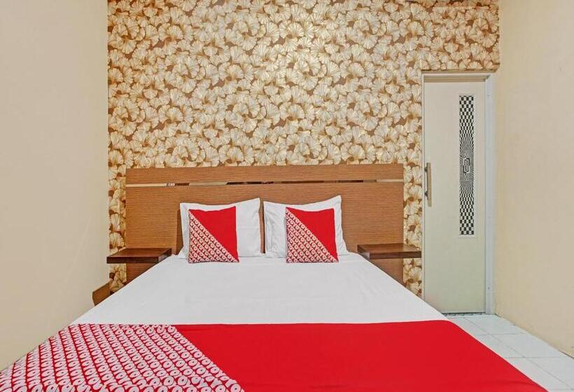 호텔 Oyo 90399 Box House