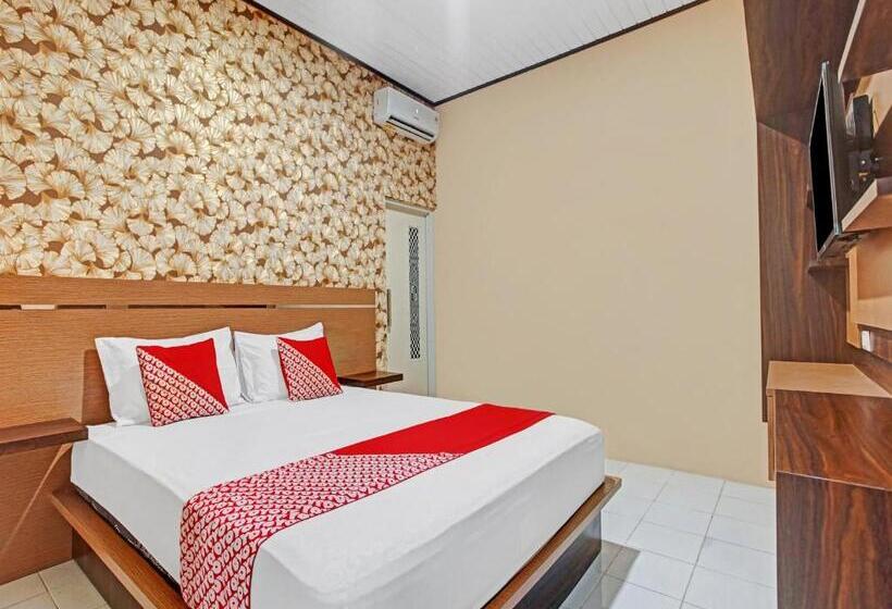 בית מלון כפרי Oyo 90399 Box House